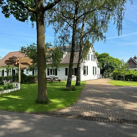 De Hazeldonck Villa Gemert ภายนอก รูปภาพ